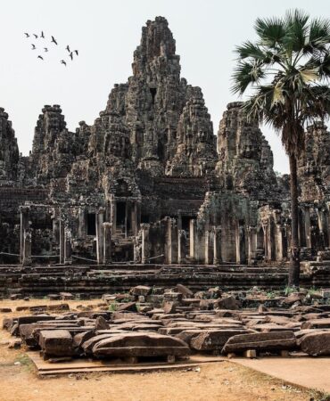 Tour Quần Thể Angkor – Thủ Đô Phnompenh